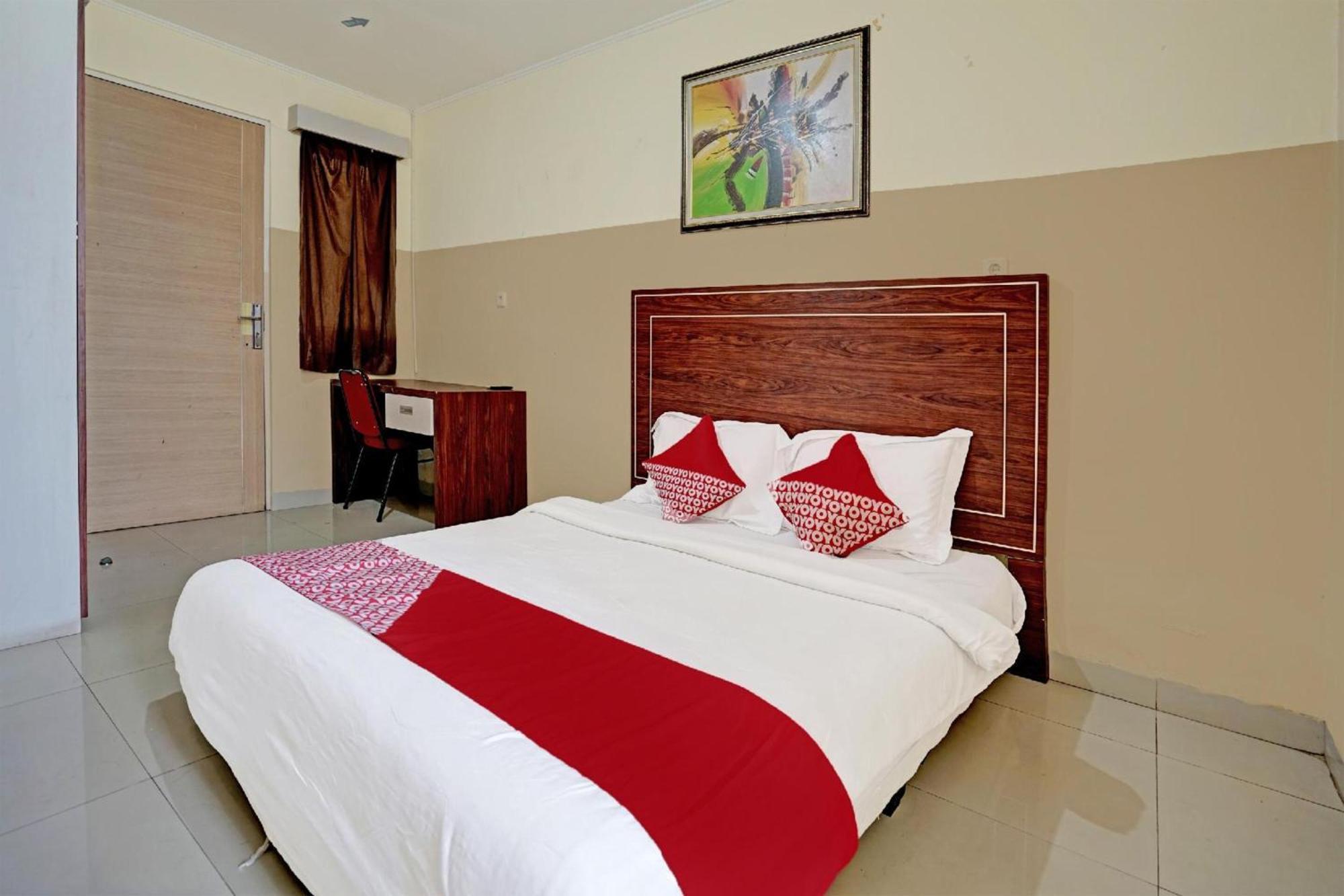 Hotel O Angkatan 45 Near Istana Gubernur Formerly Maleo Hotel Παλεμπάνγκ Εξωτερικό φωτογραφία